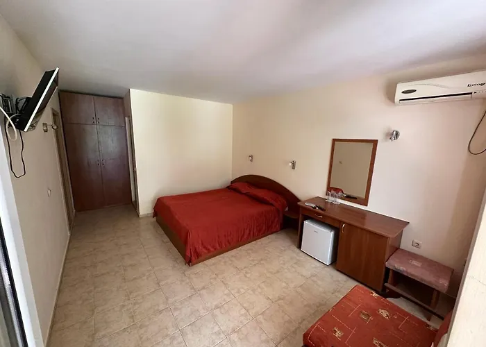 אתר קמפינג Zora -