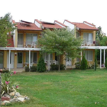 Zora - Kamp alanı Obzor